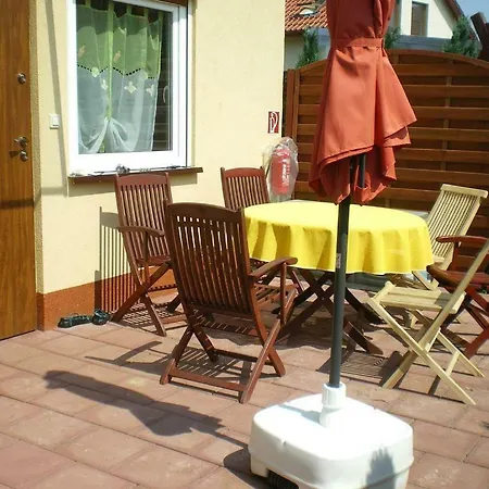 Ferienhaeuser Mit Pool Rewal Exterior photo